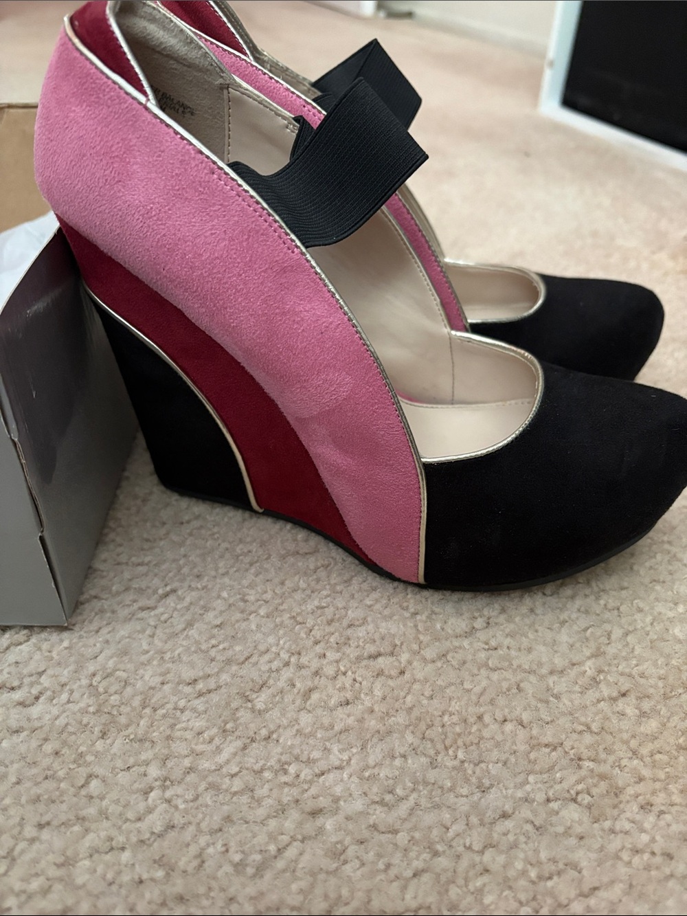 Worthington Pink, Burgundy & Black Suede Wedge Pumps